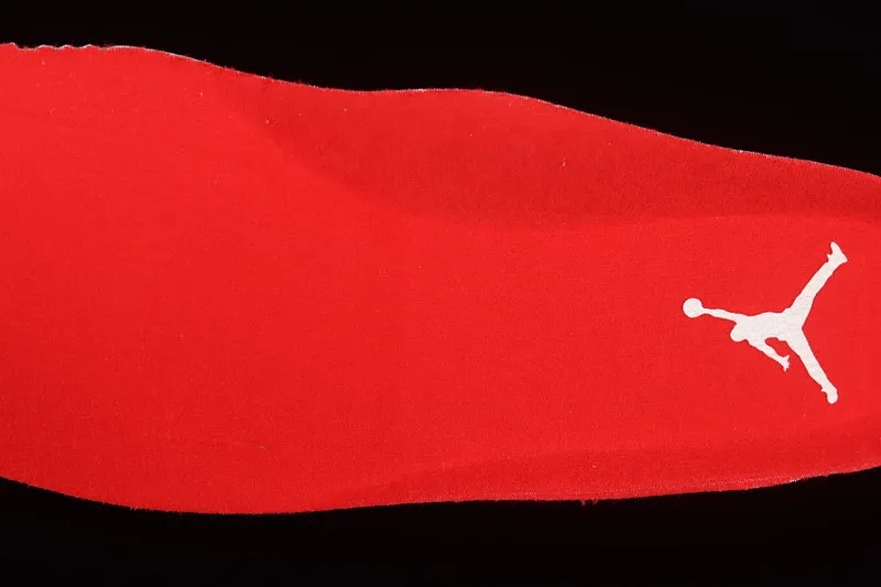 All categories Air Jordan Jordan series basketball shoes Air Jordan 3 Air Jordan Retro AJ3 Joe 3 white and red manuscript burst pattern sports basketball shoes 136064-120